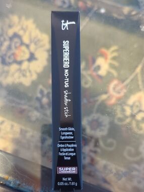 it cosmetics Superhero No-Tug Shadow Stick — Amethyst